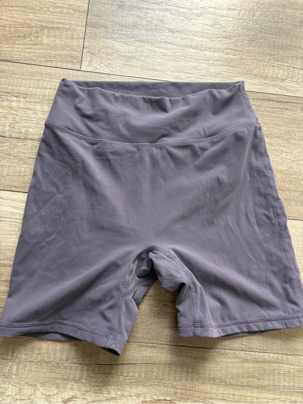 Buff Bunny Legacy Short - 6 “ (color - lavender)